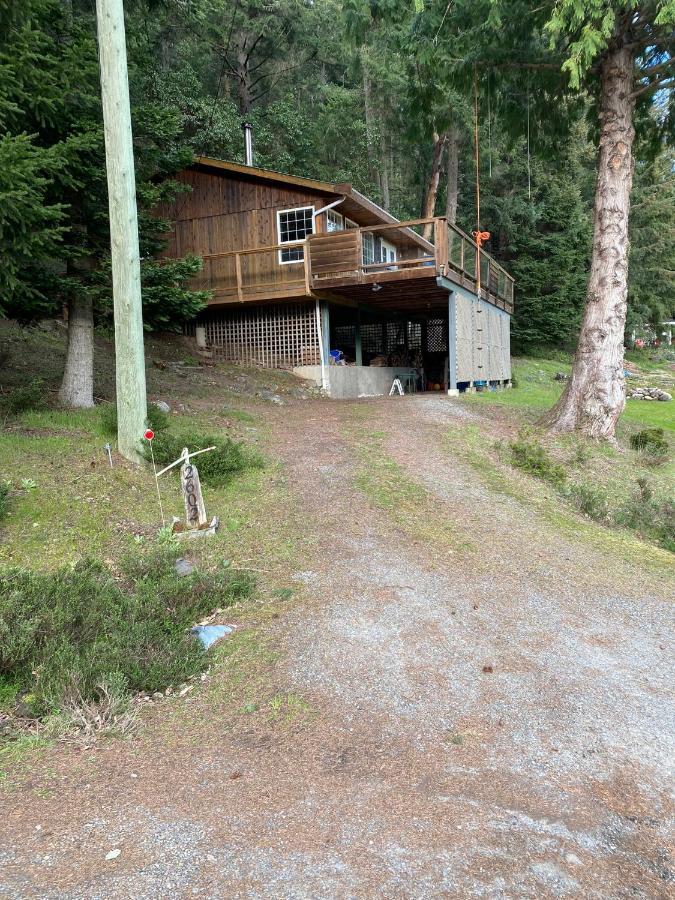 Cozy 2 Bedroom Cabin Next To Trails And Beaches. Hope Bay Exterior photo